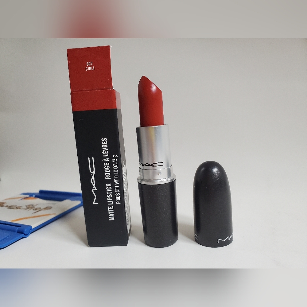 Mac Matte Lipstick 602 Chili Full Size 0.1oz / 3g NIB